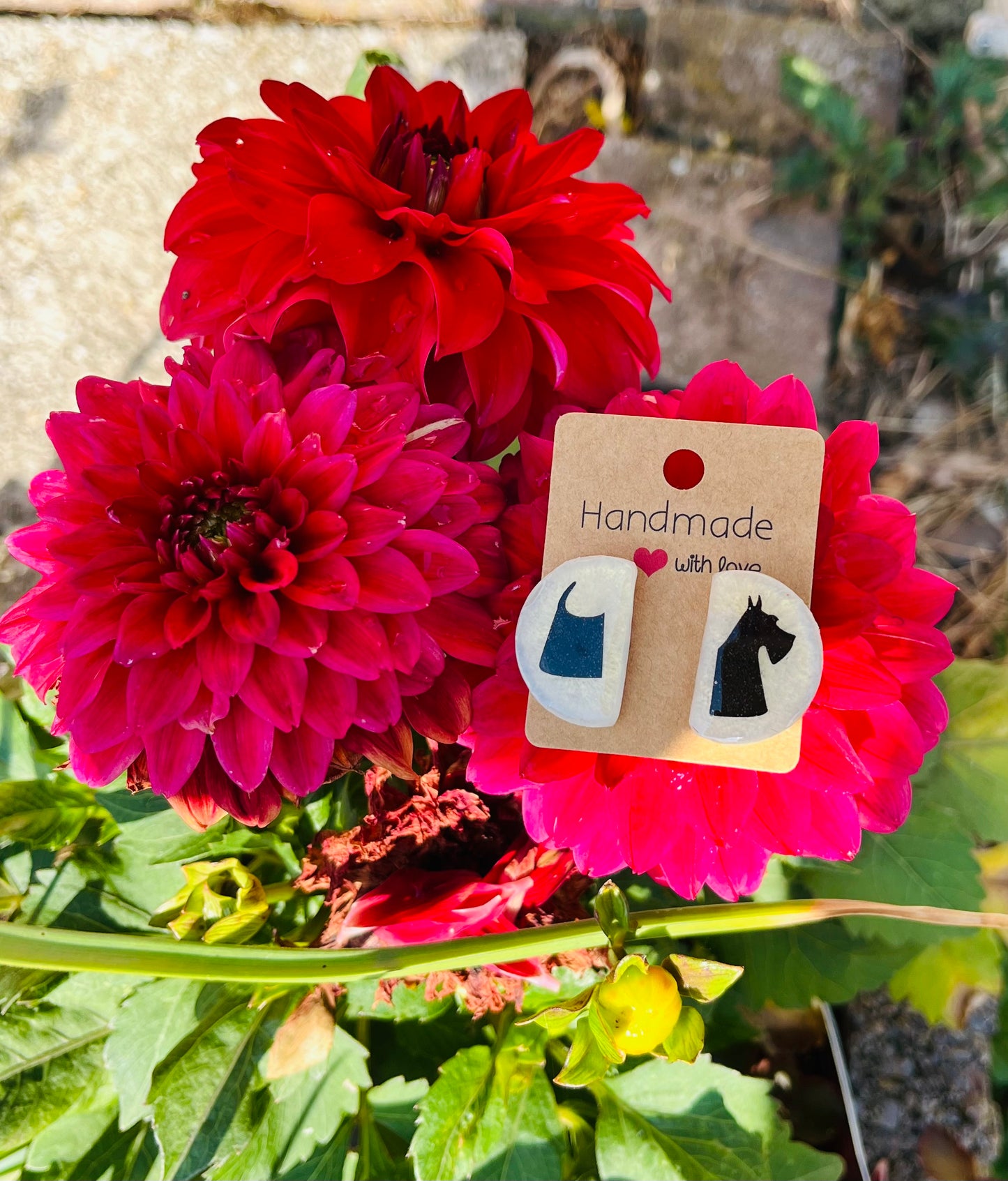 Boucle d’oreilles blanc Nacré avec Scottish Terrier